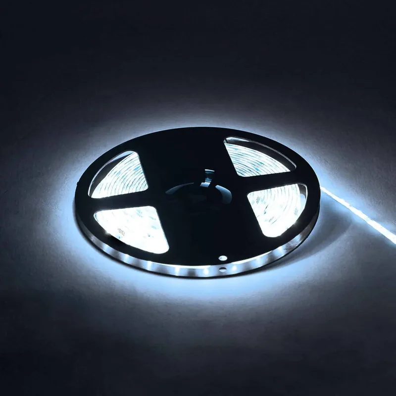 Horoz Banda led 5ml/rola lumina rece nonwaterproof 081-005-0001 Ofertă