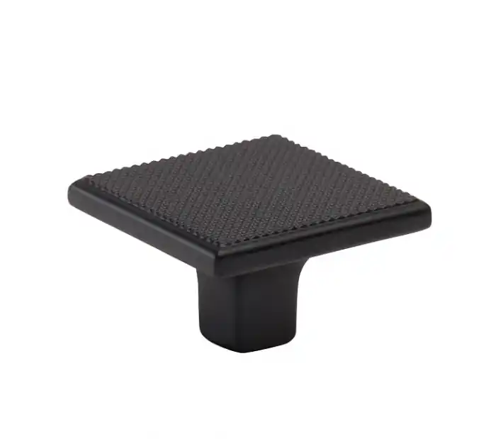 Buton patrat pentru mobila Carter, finisaj negru mat, 35x35 mm Cumpără acum